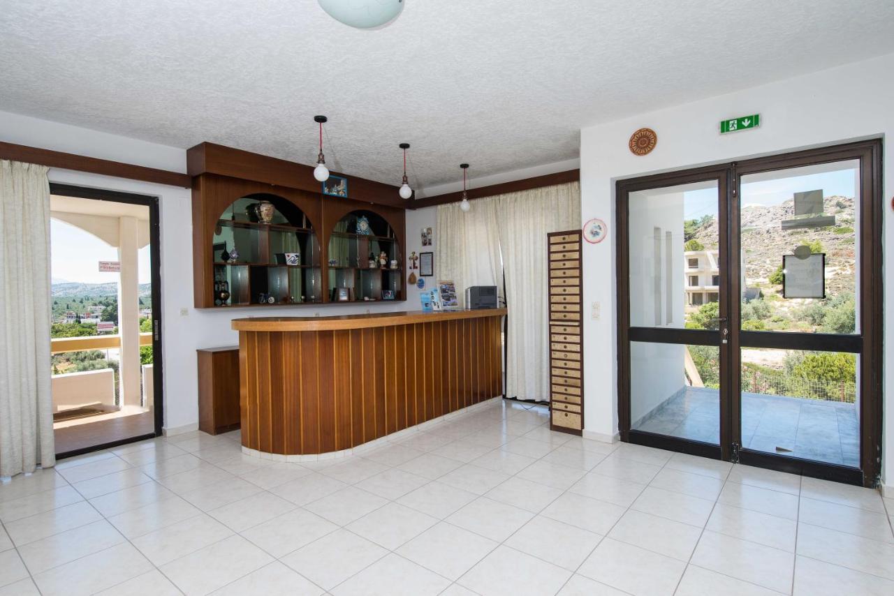 Eleni Anagros Hotel 2*
