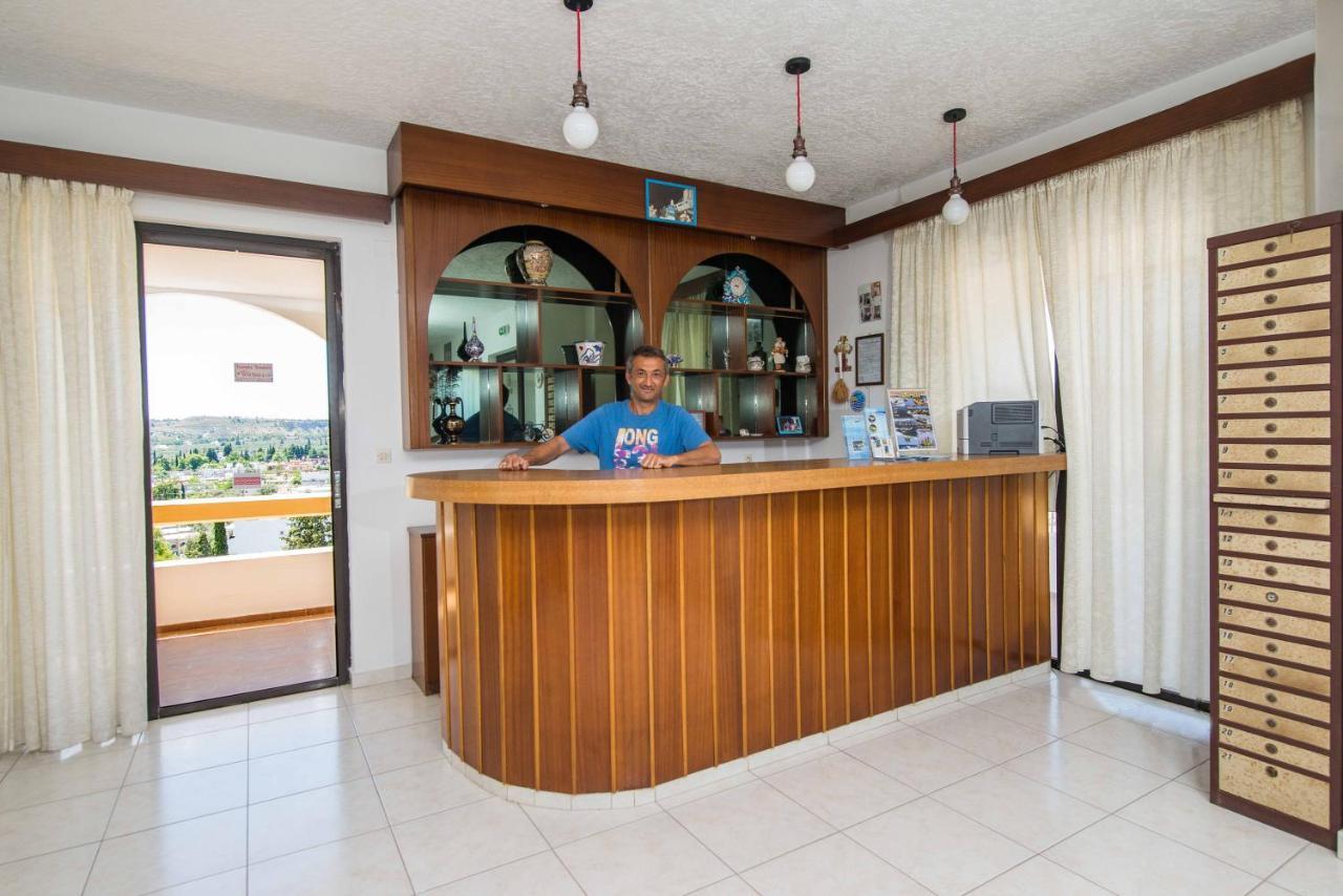 Eleni Anagros Hotel 2*